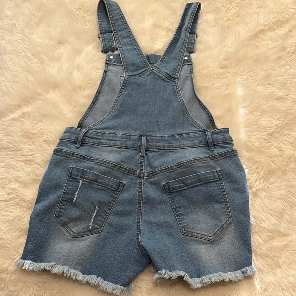 Venus Denim Overall Romper! - Picture 4 of 11